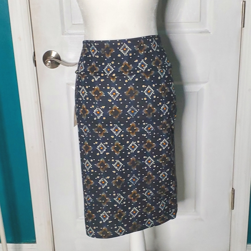 Lularoe Cassie Skirt Small Navy Gold White medallion NWT